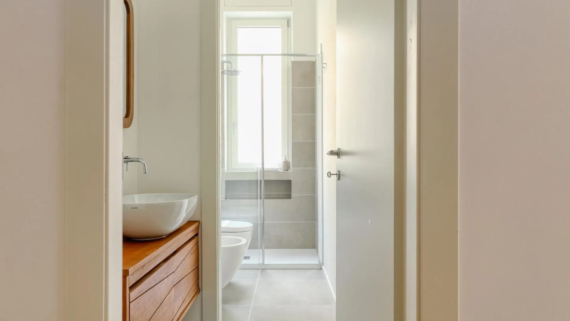 Just Urban Stays - Bright And Beautiful Apartment - Corso Genova Μιλάνο